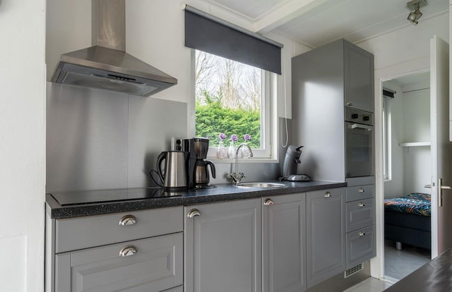 Holiday Home in Zeeland Near Lake - Foto 10