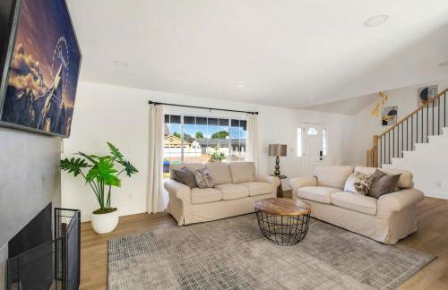 Lux MV Home Live Like A Local Backyard Oasis - Foto 8