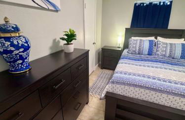 Comfy 2BR 1BA Apt - Foto 14