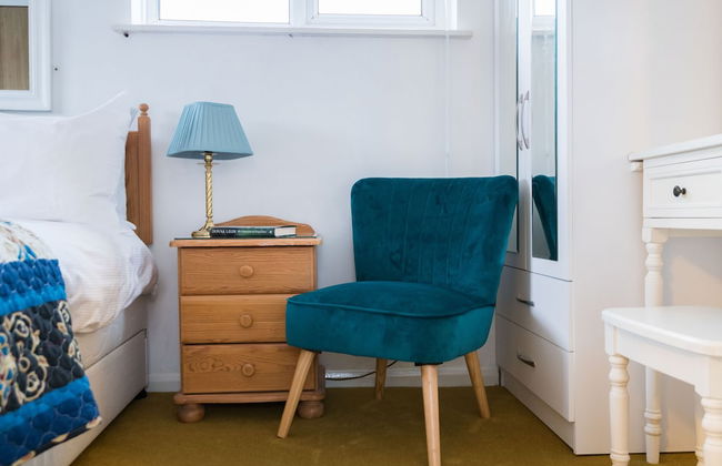 Mirrored Reflections - Photo 4