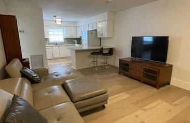 Cozy Downtown Apartments on Water - Foto 36