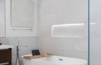 Malibu Breeze - hot tub, ocean view, steps to beach - Foto 20