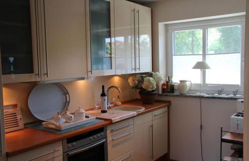 Hygge House - mit Garten, Dachterrasse und Weitblick - Foto 10