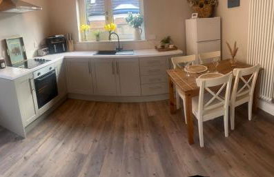 Entire Private Apartment with Kitchen and Lounge - Foto 12