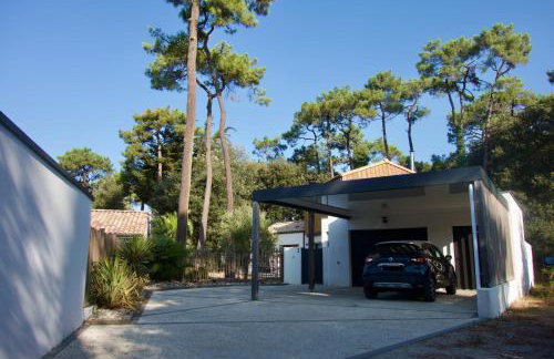 Villa Pinède 800m from Beach Private Jacuzzi Pine Forest Sleeps 8 - Foto 29