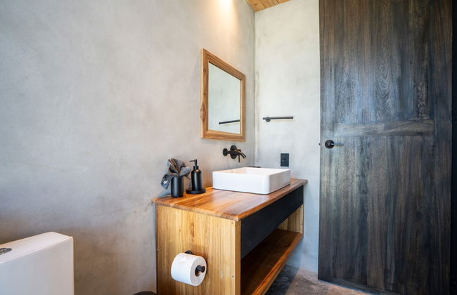 NEW Modern Ocean Front Villa on Private Island - Foto 26