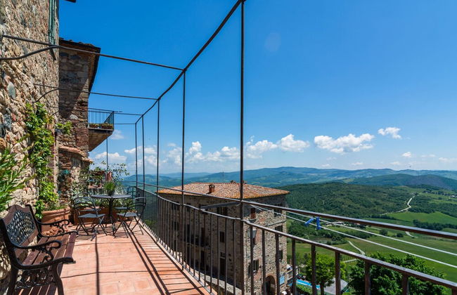 Tuscan Hilltop Getaway - Foto 36