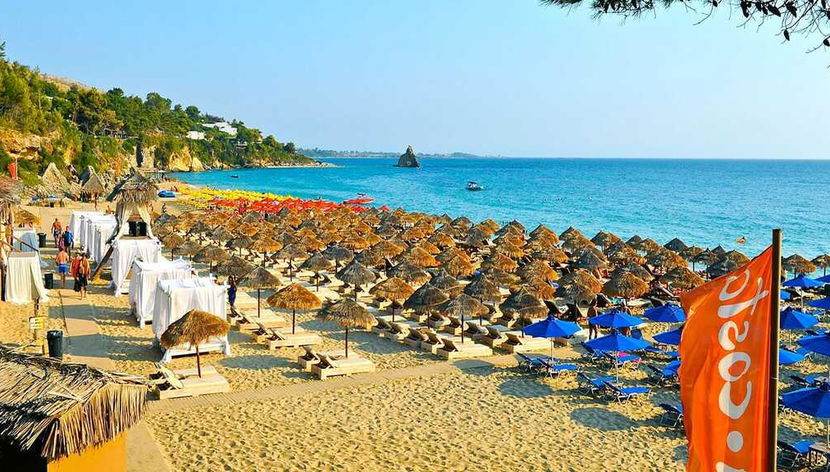 Um Escape para a Praia de Makris Gialos - Tour de Meio Dia - Foto 3