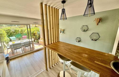 Bel appartement avec piscine et tennis à Bormes-les-Mimosas - FR-1-816-29 - Foto 6