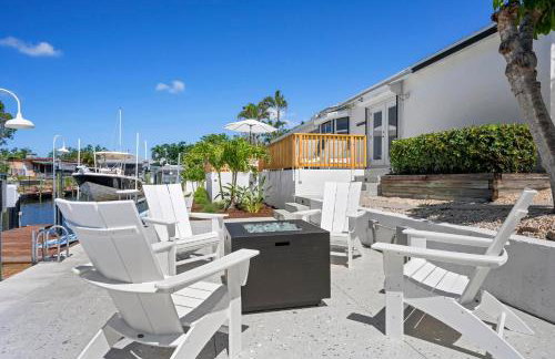 Bayside Hideaway! Private pool with water view and canal side dock! Available for Summer! - Foto 49