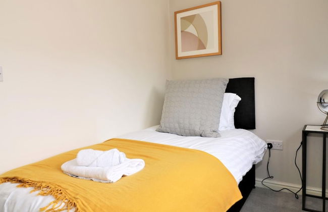 Morrison House Holytown - Photo 13