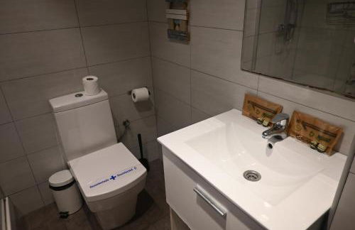 Homenfun Barcelona Vallcarca - Photo 7