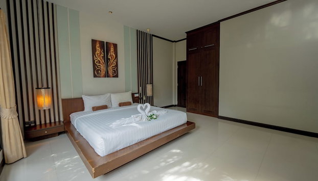 Nai Harn Grand Villa - Foto 4, Habitación