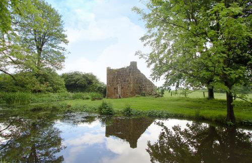 Tullibole Castle Longhouse - Photo 15