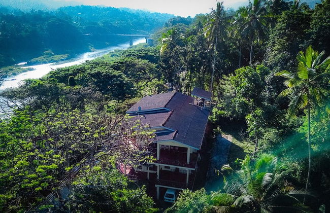 Riverine Cascade - Foto 29