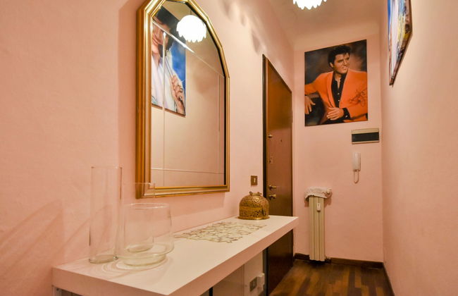 1 bedroom Apartment in Milan - Photo 10