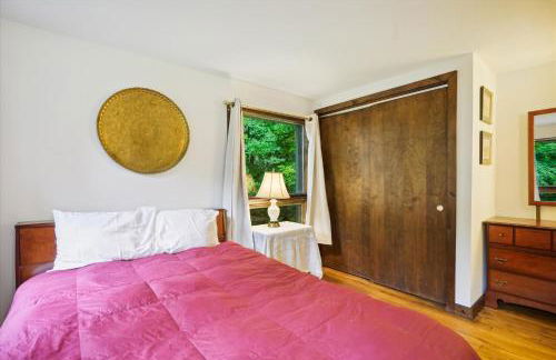 Perfect secluded 3 bedroom cozy getaway home Hawk Landing - Foto 23