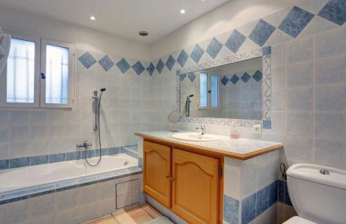 villa de charme, 8 pers, climatisée, piscine chauffée, calme garanti - Foto 25