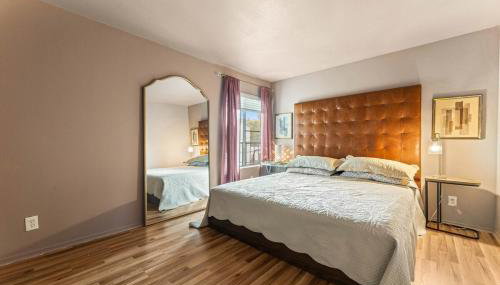 Elegant Luxe Hampton inspo Retreat in Glendale, CA - Foto 3