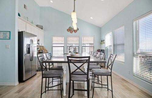 Splash Spacious 3BD 3bath Beachfront! Steps to Beach! - Photo 14