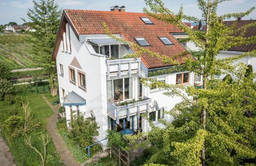 Exklusives Josenhaus mit See- und Alpenblick & Gartensauna - Foto 8