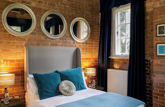 Duclos Private room at Bicester Heritage - Foto 1