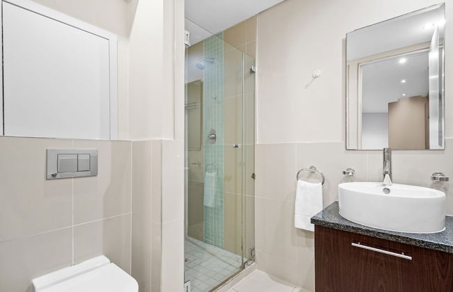 Eden on the Bay 150 by HostAgents - Photo 17