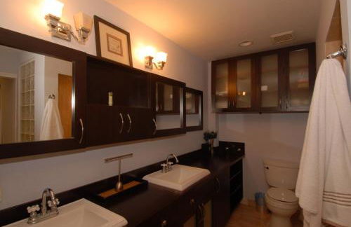 Luxury Ocean Front Condo on Millionaires Row - Photo 7