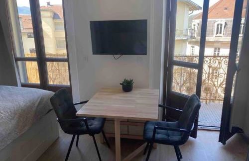 Studio refait à neuf en hypercentre avec balcon - Foto 13