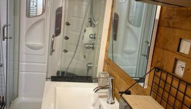 Gite de l'Ours - Foto 5, towels, Shower