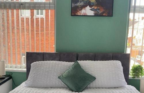 2 Bed Flat - Sleeps 5 - Parking - Wifi - Photo 9