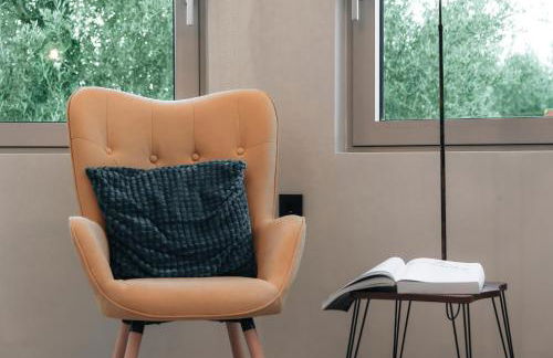 Villa Di Leon - Uniquely Designed Villa with Pool in a Picturesque Village near Famous Porto Limnionas, Offering Exceptional Hospitality By Villa Mana Gers - Photo 34