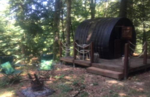 Unique & serene 1-Bed Cabin close to Domfront - Foto 8