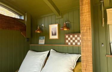 'Russet' Hut on fruit farm - Foto 7