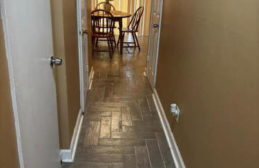 #2BR Cozy Villa - Mins to Historic STM Amusement Park! - Foto 2