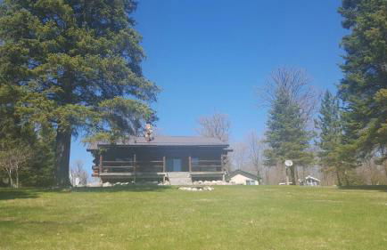 Wonderful Home on Sand Lake with Expansive Porch! - Foto 46