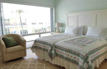 Sunrise Ocean Suites - Photo 54