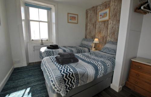 Harbourside- home by the sea in coastal village - Foto 11