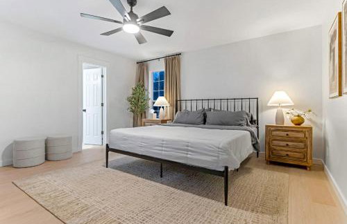 Sleeps 12 | 2 Kings w/ Ping-Pong, Gym, Arcade, BBQ - Foto 15