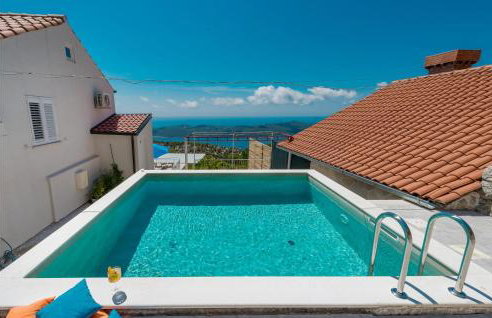 Pet Friendly Apartment In Dubravica - Foto 1