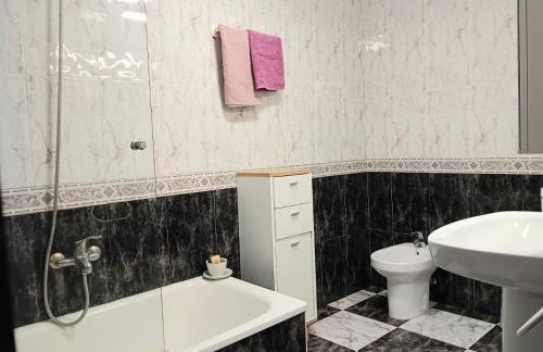 Asgaya Llanes - Foto 6