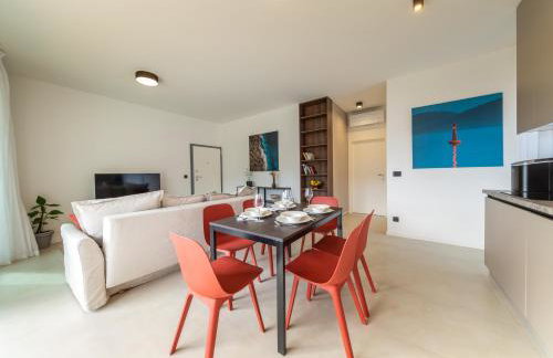 Seaside Elegance Suites - Photo 16