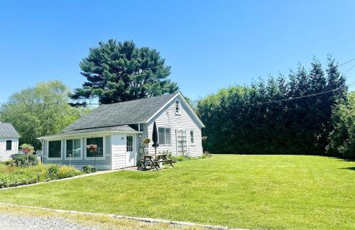 Tide's Rest a Coastal Escape Near Wickford - Foto 1