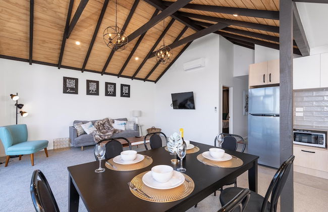 Modern, Plush & Picturesque - Brand New Townhouse - Foto 4