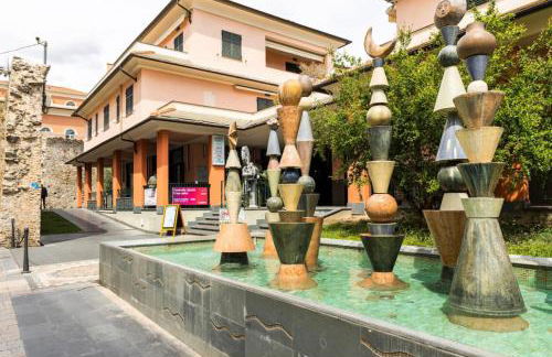 Bilocale affrescato con box privato & spiaggia a 150m - Foto 23