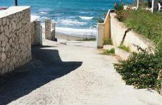 2-BR Apartment by the Sea - Photo 2