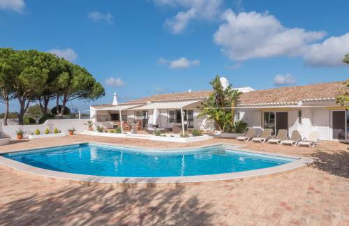 Spacious villa with sea view, tennis & golf garden #1963 - Foto 1