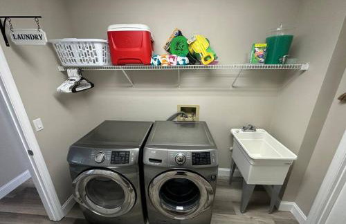 Manatee Oasis Weeki Wachee Family Fun Pool Home - Foto 27