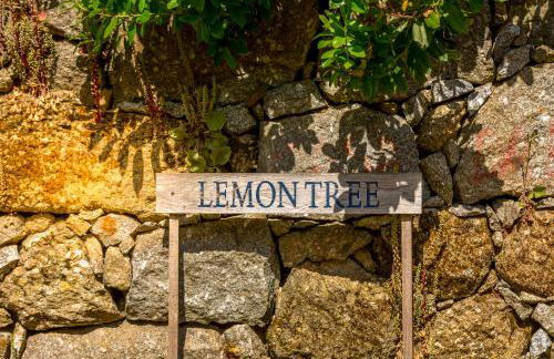 Lemon Tree Cottage at Terrus Winery - Foto 7
