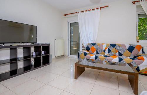 Cozy 'koukou' Discrete Apartment in Orestiada - Foto 13